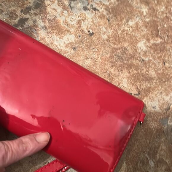 Unbranded cherry red wristlet preloved ❤️perfect for valentines 💘 day !! - Picture 9 of 13